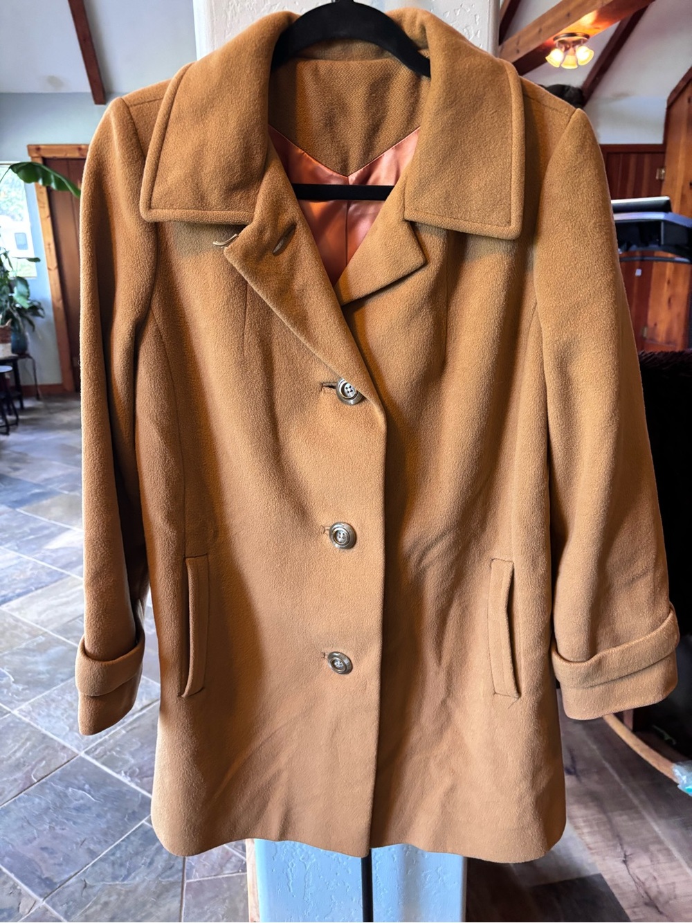 Vintage 100% Cashmere Camel Coat Womens Rust Satin Lined Button Front